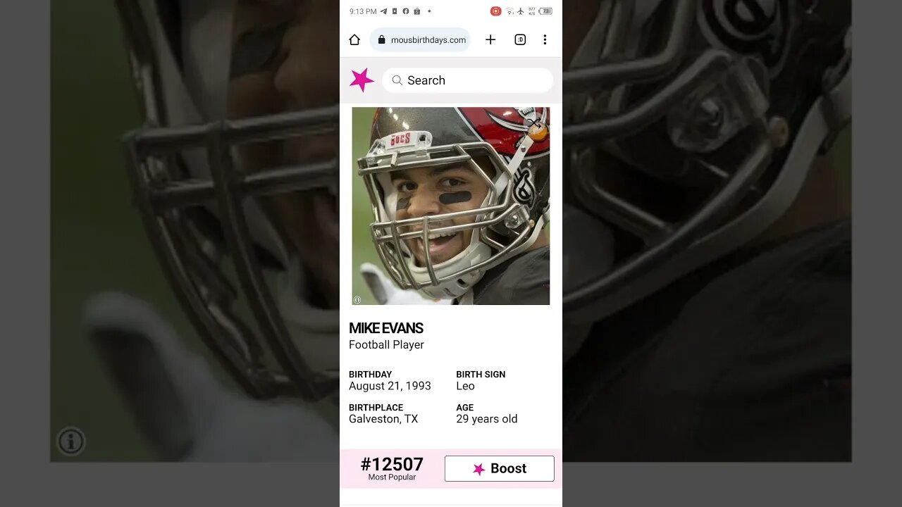 HAPPY 29 BIRTHDAY MIKE EVANS FOORTBALL PLAYER