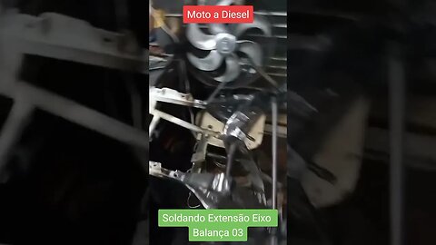 Moto a Diesel - Soldando Extensão do Eixo da Balança 03