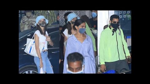 Deepika Padukone, Ananya Panday, Siddhant Return from Goa Post Shoot for Shakun Batra&rsquo