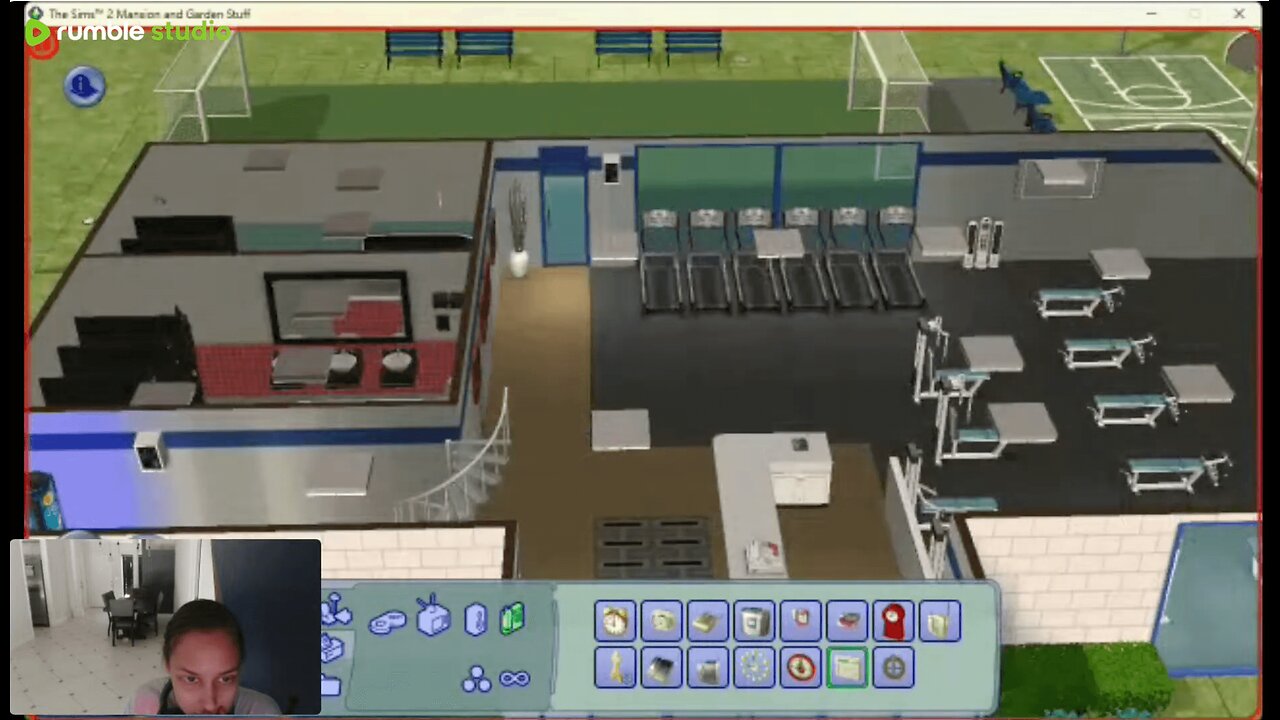 Building a Gym & Fitness Center (Sims 2)