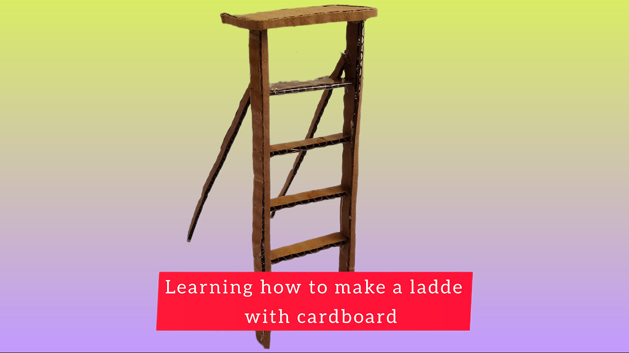 Learning how to make a ladder with cardboard