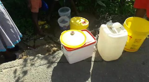 SOUTH AFRICA - Durban - Cliffdale residents without water (Videos) (yPV)