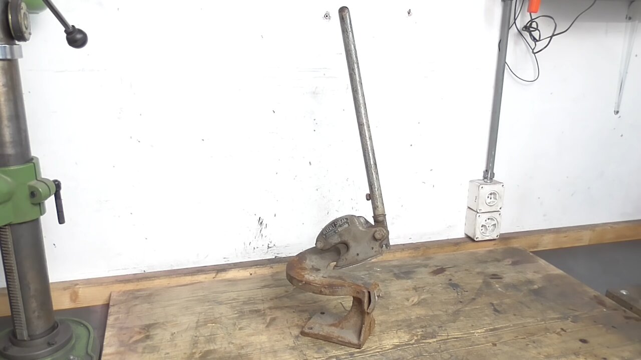 Restoration Of 1930's Metal Shear