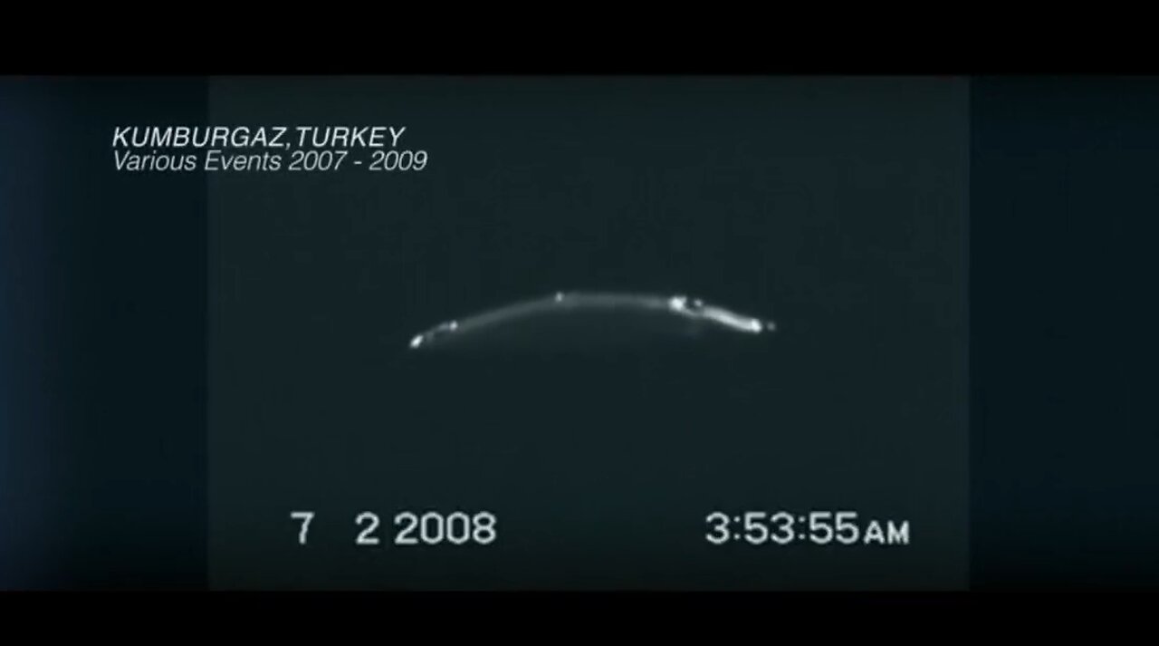 Turkey - The Kumburgaz UFO or UAP - So Close That You Can See The Occupants