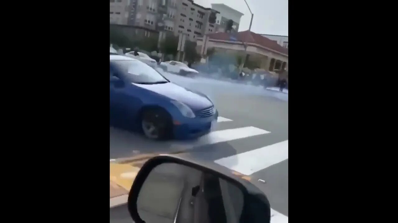 Reckless Driver Wants Attention at Busy Intersection #shorts