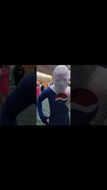 Pepsi Man Cosplay