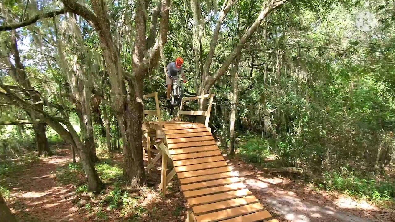 Carter Rd mountain bike trails - Modello Hwy Table top jumps, Swamp Dragon, Beast Jumps w/Big B bmx