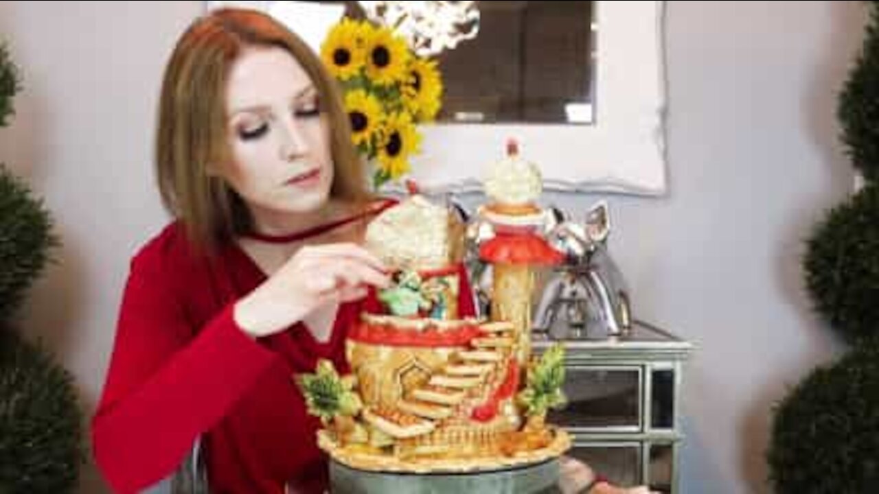 Artista crea incredibile sculture di pasta