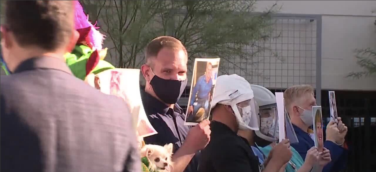 Mask Up NV parade brings entertainers to front line of COVID fight