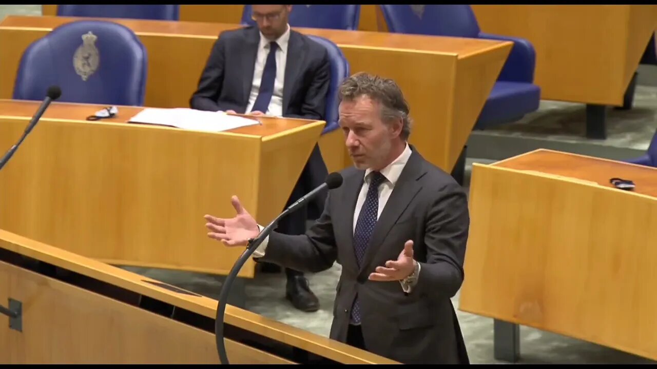 Van Haga legt Ceder ChristenUnie uit waarom WAPENS aan Oekraïne blijven geven een SLECHT idee is!