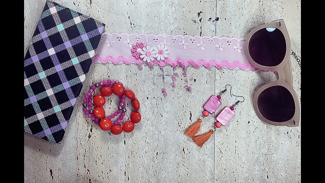 Make Blushing Choker Necklace with the Last Recycled Ribbons & Zigzag Ribbons | Fashion Inspiration