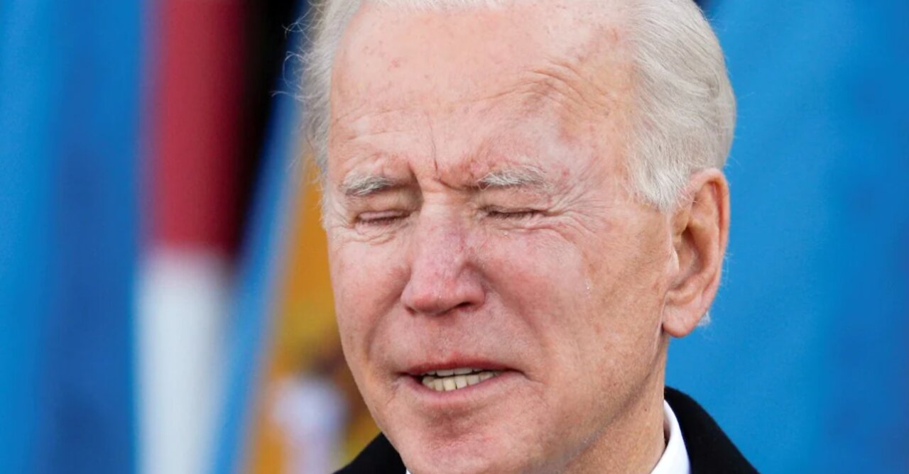 Biden's Brain malfunctions on LIVE TV and US Economy shrinks 1.4% 4-29-22