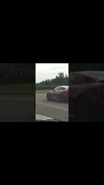 530 HP Porsche 911 GT2 (997) vs 485 HP Nissan GT-R R35