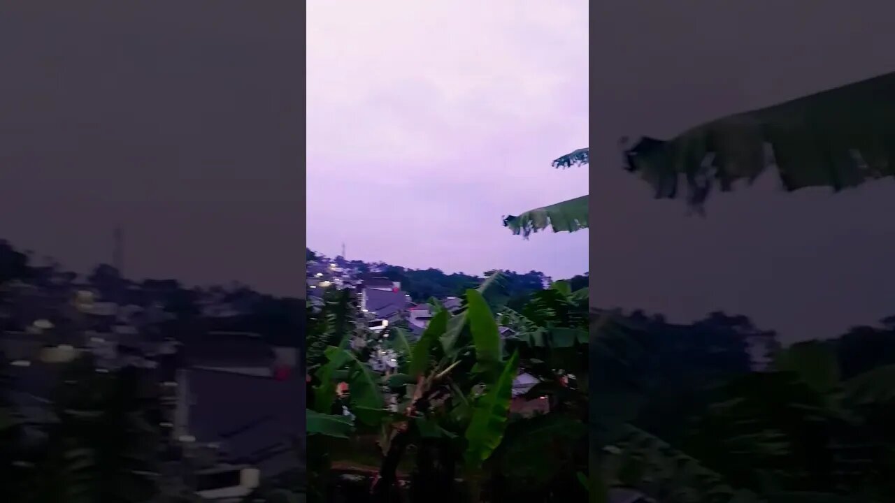 suasana alam di pedesaan, pas magrib mau buka puasa