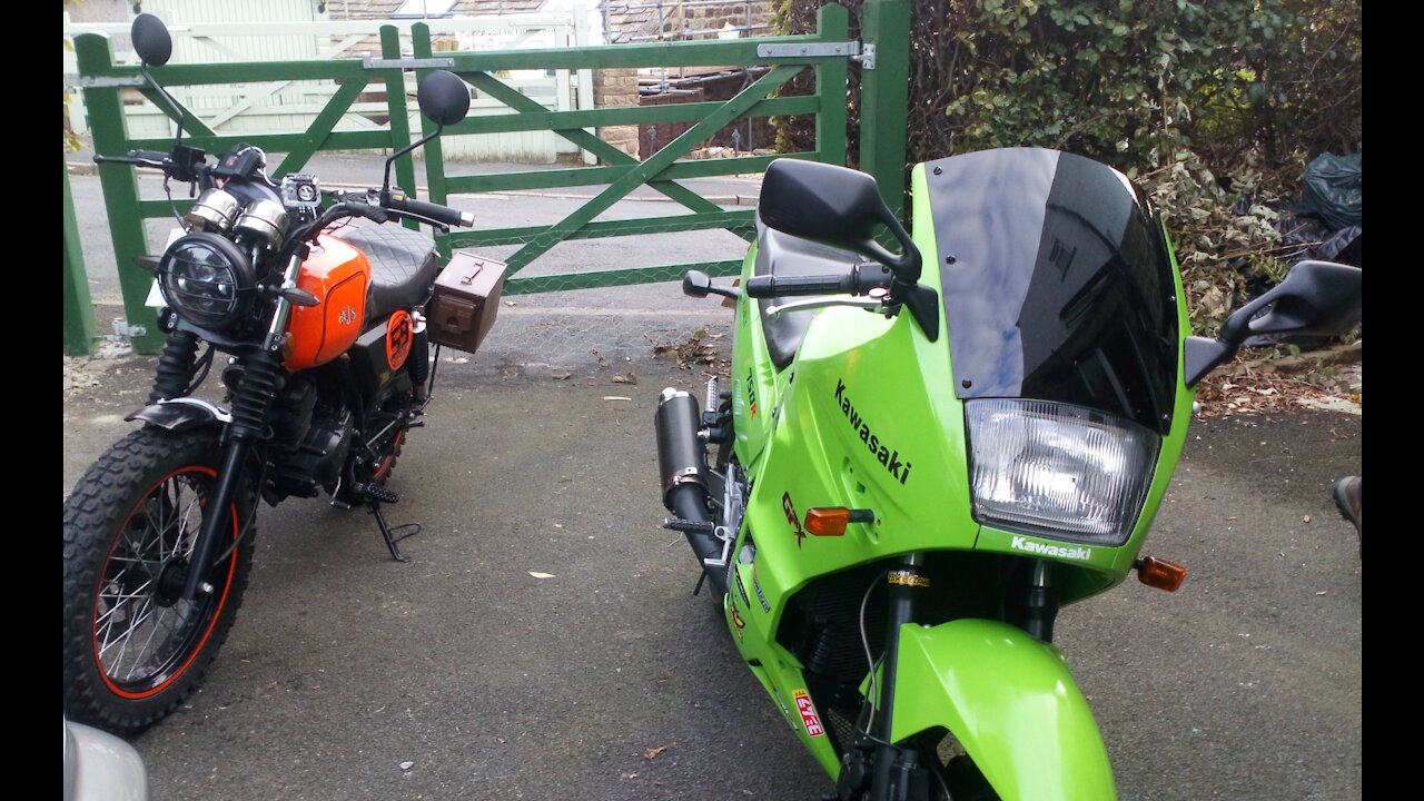 AJS Tempest 125 Scrambler / Kawasaki GPX 750R , TO THE PUB via Hebden Bridge & Halifax, 37.8 Miles