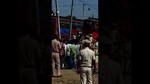 Muslim Prayer disrupted in Gurgaon, India with Slogans of 'Jai Shri Ram' chants