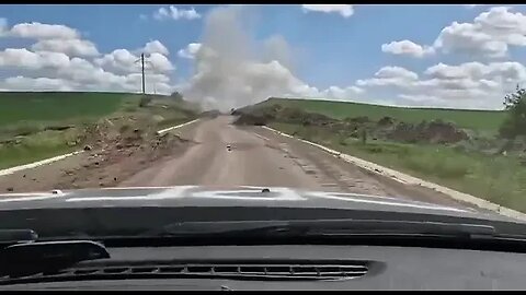 been reported that Suicide bombers under fire along Bakhmut-Lysichansk highway, shells exploding