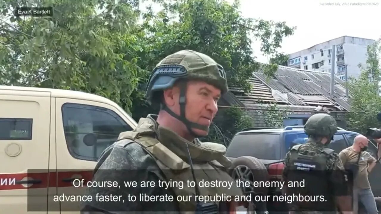 Eva Bartlett - Canadian Journalist 'Civilians Flee Ukraine's Shelling'