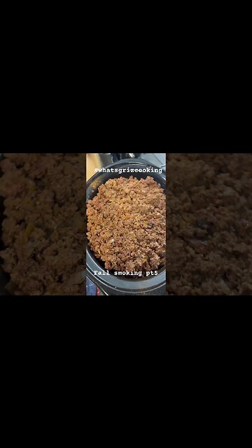 #whatsgrizcooking #fallflavors #autumndelites #kiltedtexan #chili fall smoking pt5