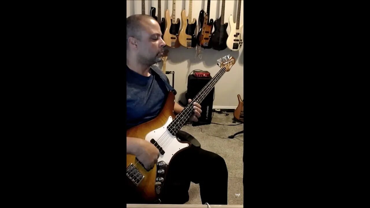 #lennykravitz I love backing up a guitarist who can solo like this!