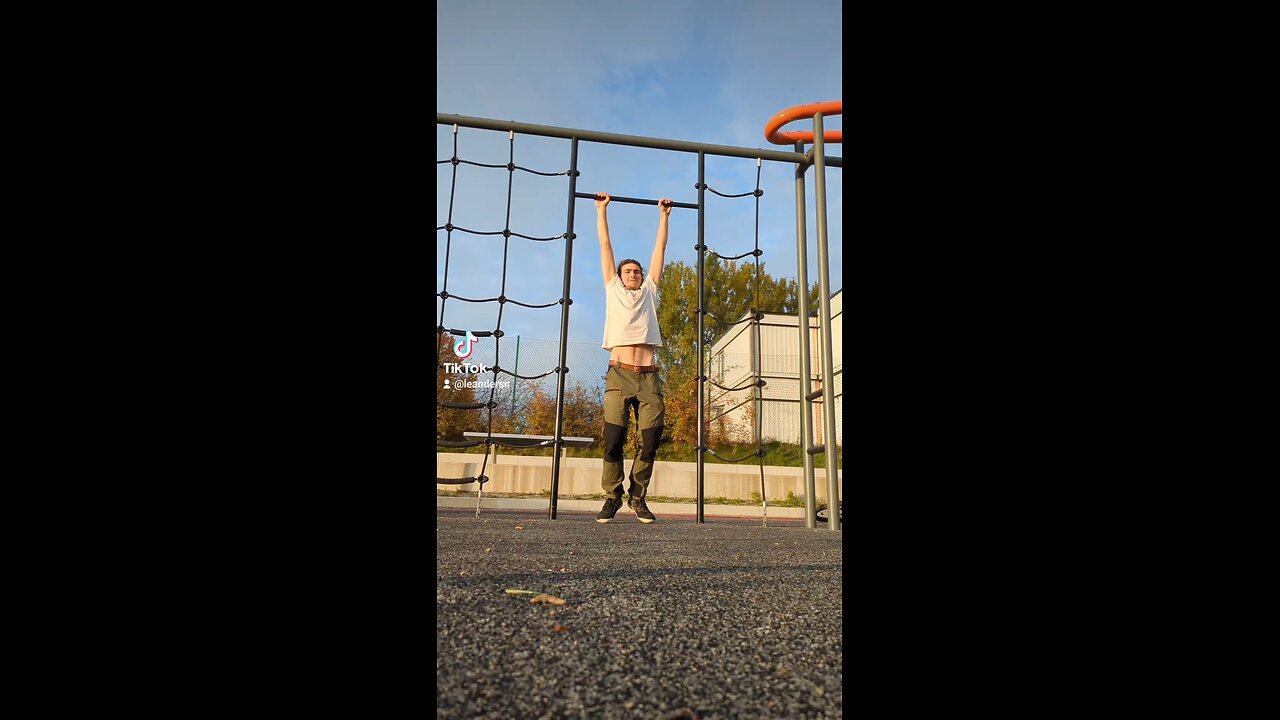 Doing pullups