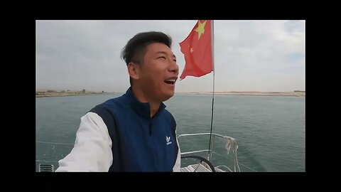 Through the first day of the Suez Canal, to meet the Chinese ship