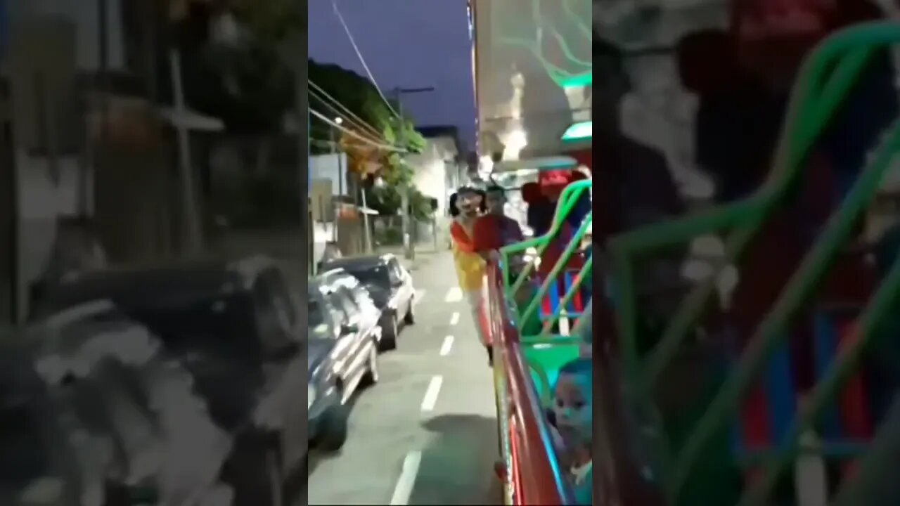 PASSINHOS DO FOFÃO, CHAVES E CHIQUINHA DANÇANDO NA CARRETA DA ALEGRIA, LIKE