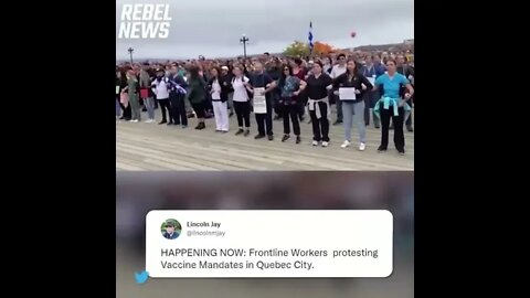 Frontline workers protesting in Quebec