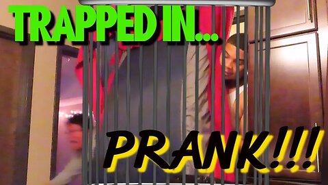 Trapped in the Bathroom PRANK!!! (HILARIOUS REACTION)