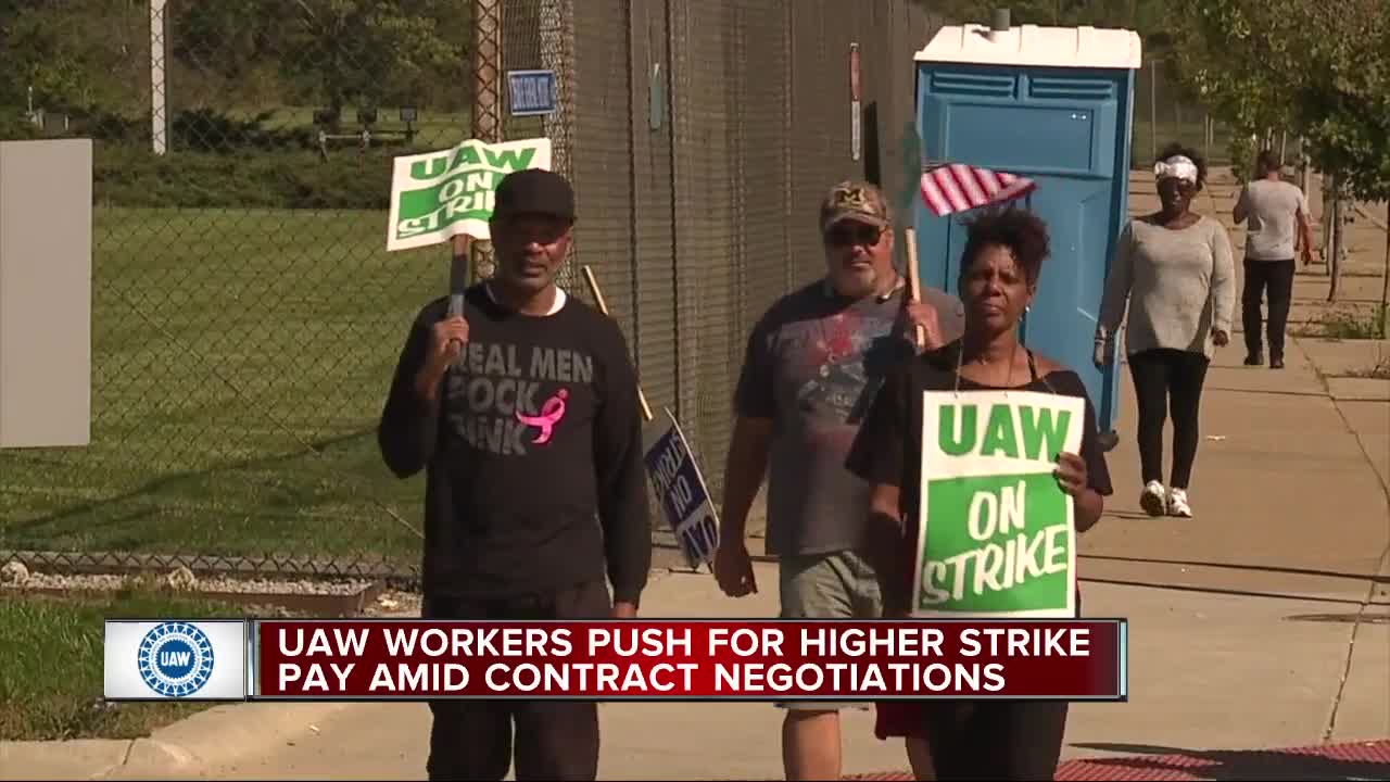 Mary Barra & top UAW officials met at Ren Cen on Wednesday