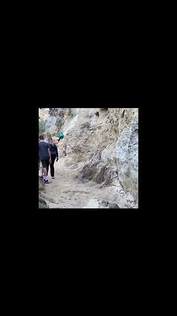 Christmas walk at Annie’s Canyon