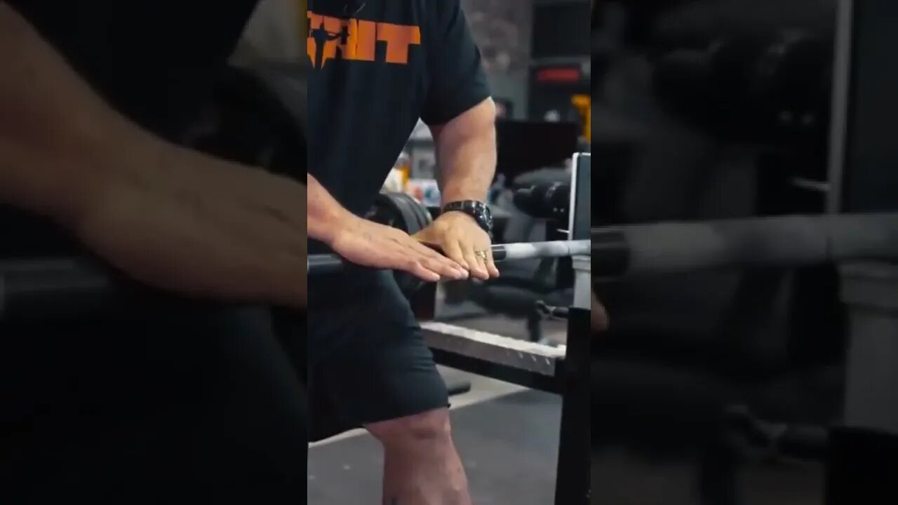 Why A Diagonal Bench Grip is the BEST 💪 #shorts