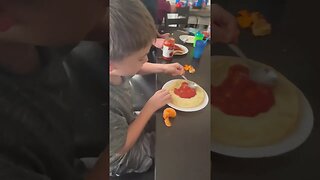 8 Kids Making Pizzas 🍕