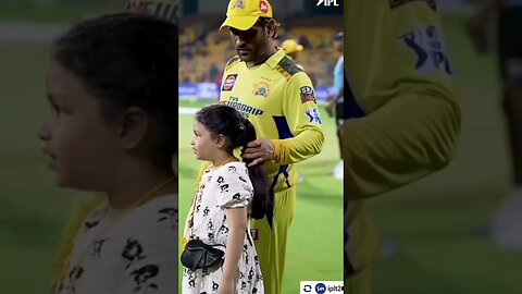 Ms Dhoni's Daughter Ziva hugs Dhoni 🥰🥰🥰🥰#msdhoni #father #dhoni #viral #hugs #shortvideo #love