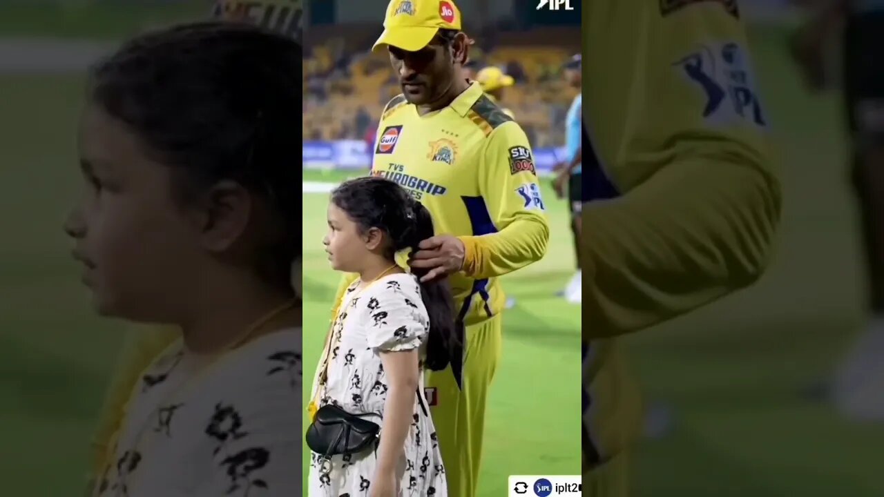 Ms Dhoni's Daughter Ziva hugs Dhoni 🥰🥰🥰🥰#msdhoni #father #dhoni #viral #hugs #shortvideo #love