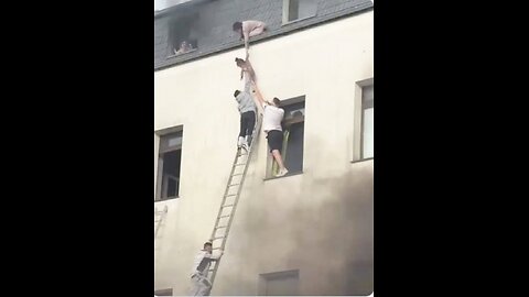 More footage as a Syrian armed with a machete, drove his van into several