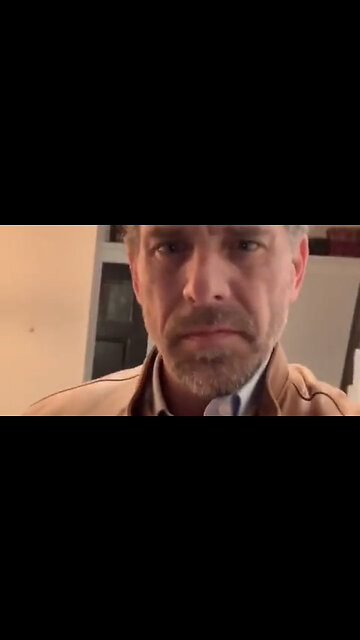 Breaking : Hunter Biden Looking Paranoid and Acting Strange. Like someone lost another bag of drugs