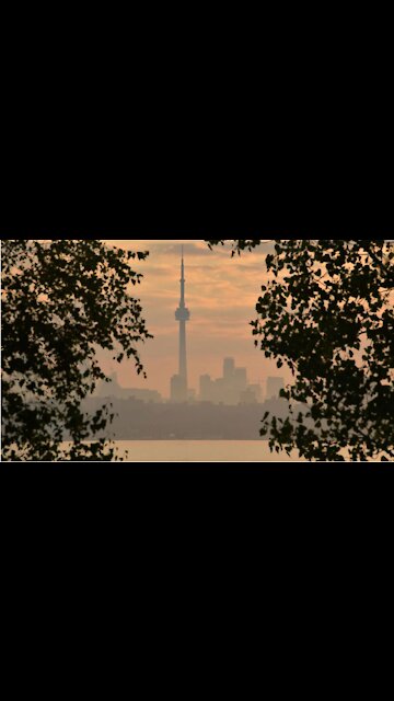 Toronto's Air Quality Is So Bad RN It Made A List Of The 5 Worst Cities In The World