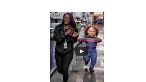 Chucky Scares People In Public Prank