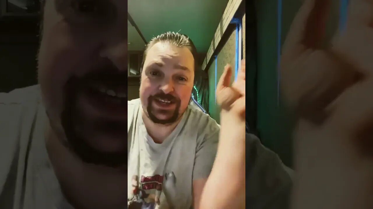 Chick Runs From Police! 🤣