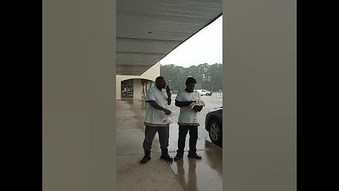 THE HEBREW ISRAELITES: BISHOP AZARIYAH AND HIS SON ARE REAL HEROES!!! THE SERVANTS OF YAHAWASHI
