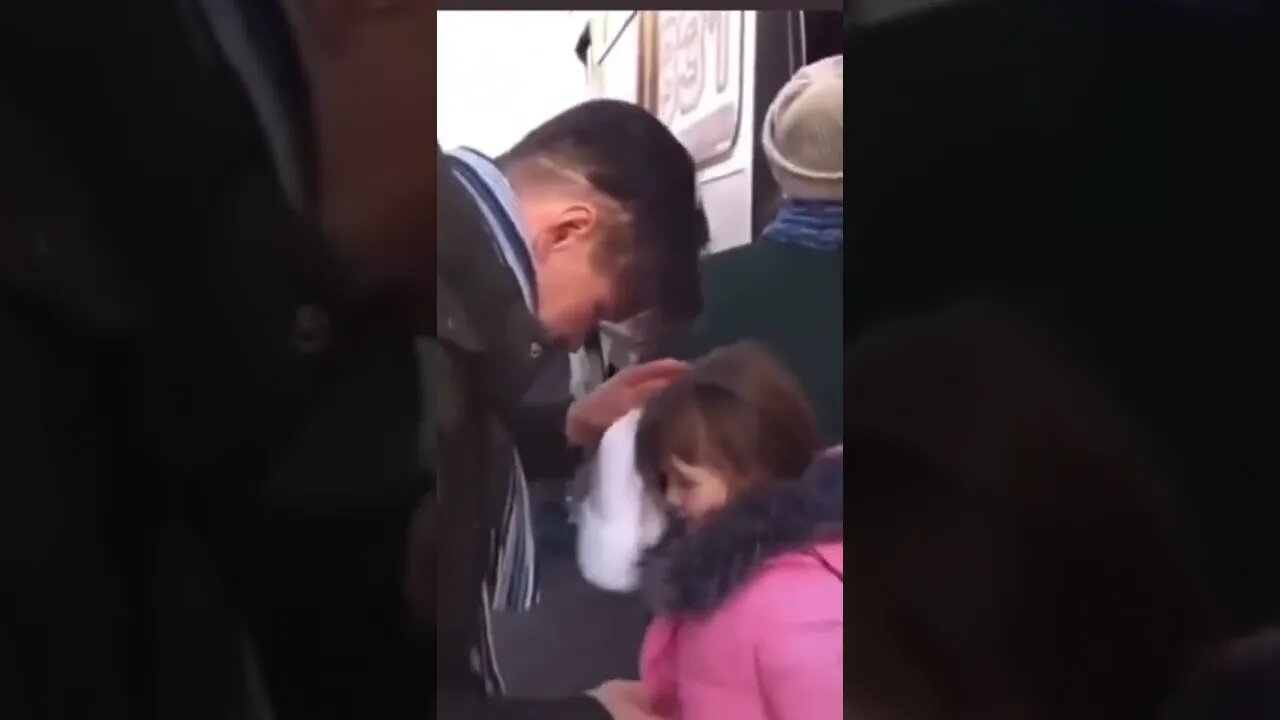 Man Says Goodbye To His Family In Ukraine #shorts