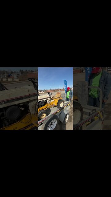 Austin giving me money if I ride the lawnmower down the road #shorts