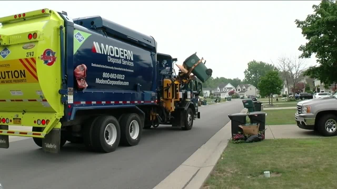 Automated garbage trucks going to more parts of Niagara County