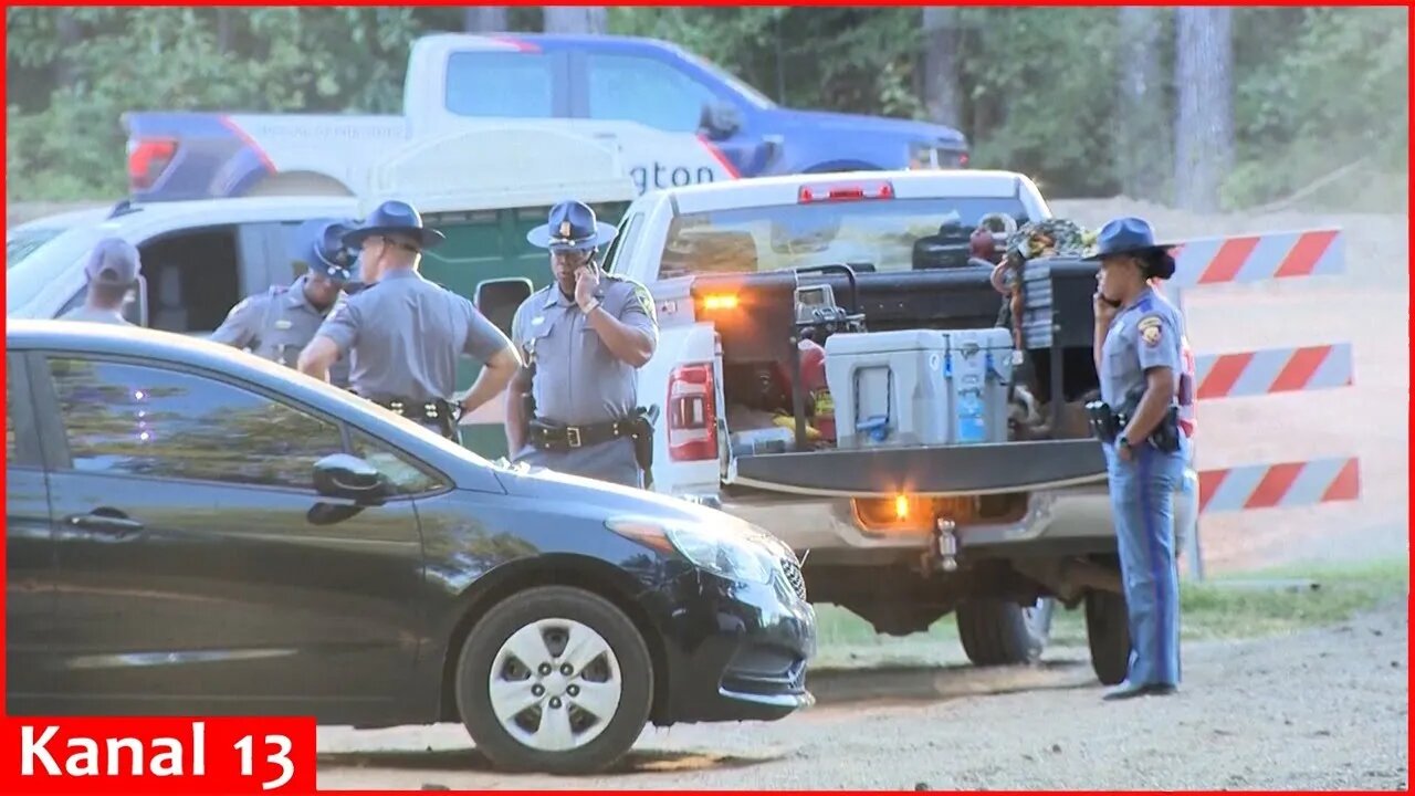 3 dead and 4 injured in Mississippi bridge collapse, sheriff saysVideo Details