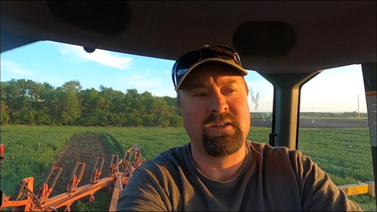 Spring Plowing - 4020 Valve Adjustment and Much Much More!