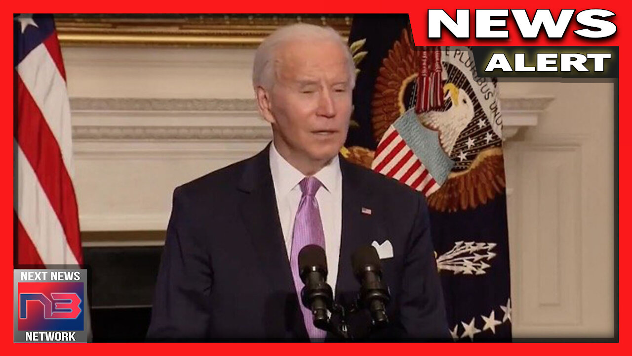 WATCH Joe DETERIORATE in real time. Mumbling, Fumbling Through Presser, - This is BAD