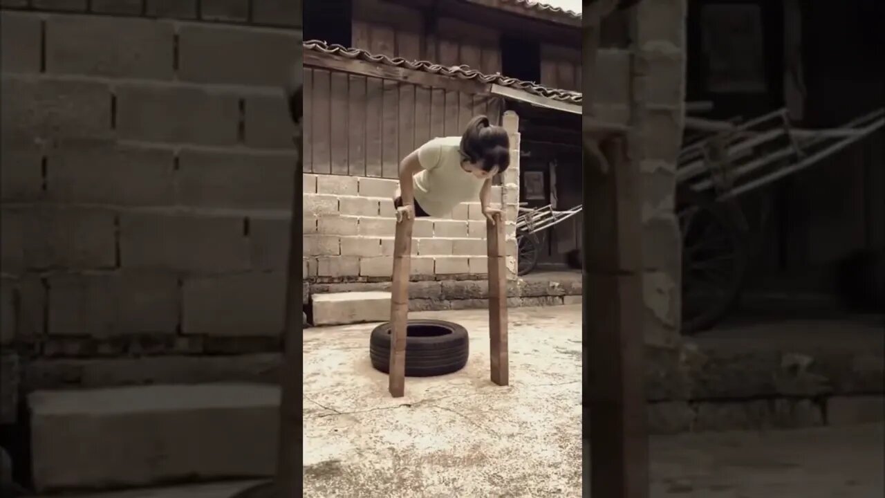 Countryside Chinese Girl Has The Strength Of Most Men