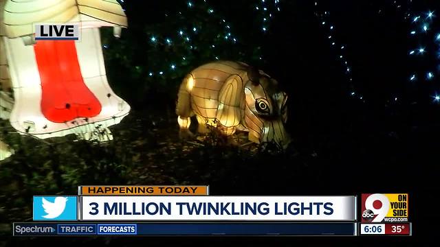 Zoo turns on lights for 35th annual Festival of Lights