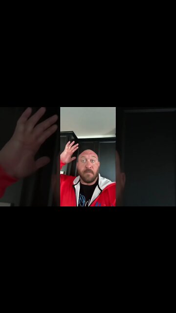 Logan Paul Table Splash On Roman Reigns! Stupid or Smart?